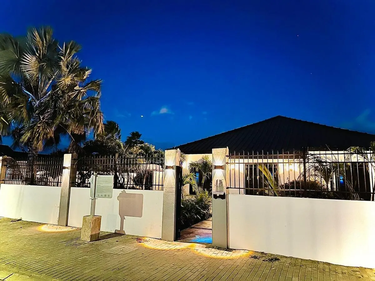 אורנג'סטאד Eagle Stays Aruba-New Luxurious One Bedroom Apartment Near Eagle Beach!